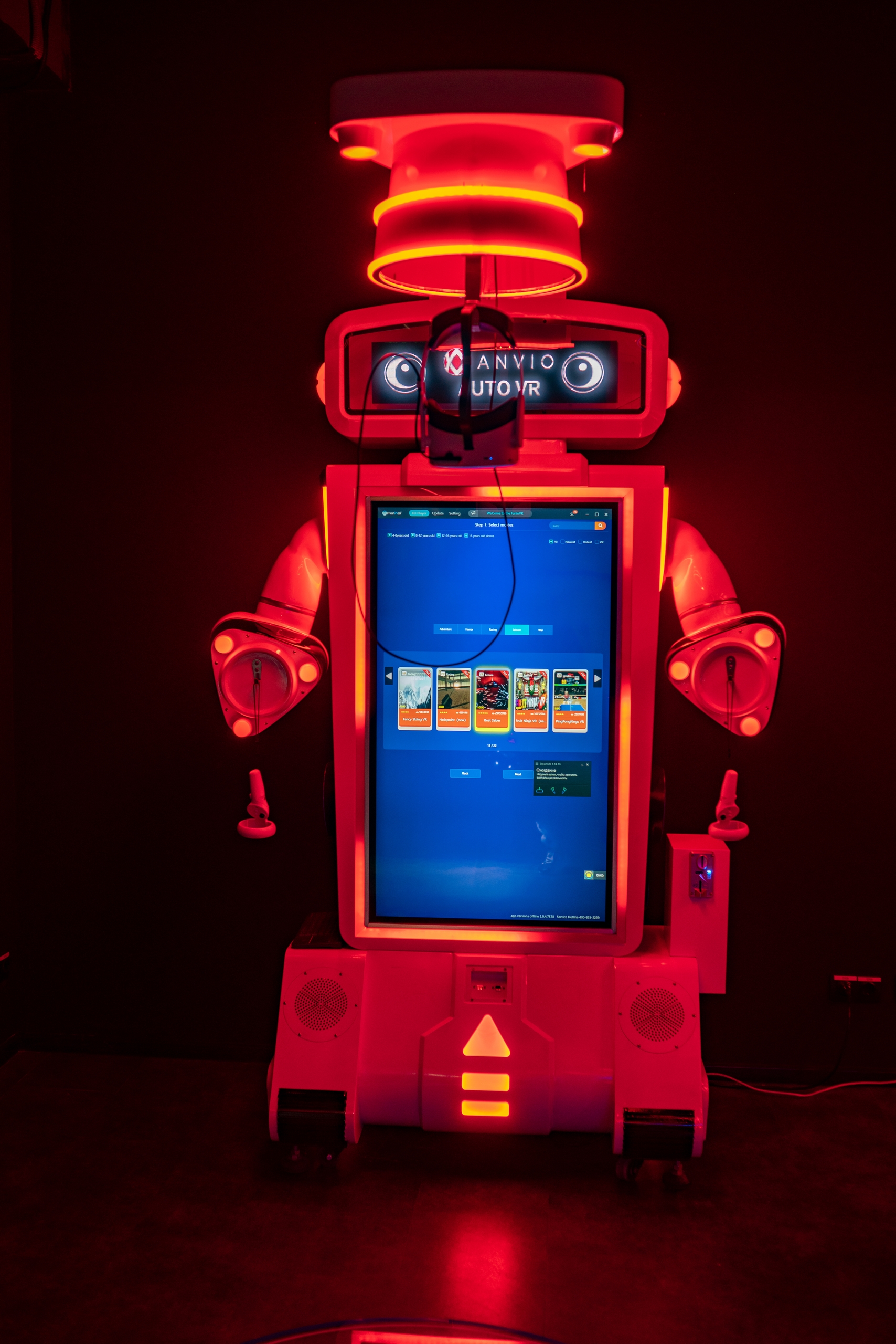 5 игровых зон с VR-аттракционами